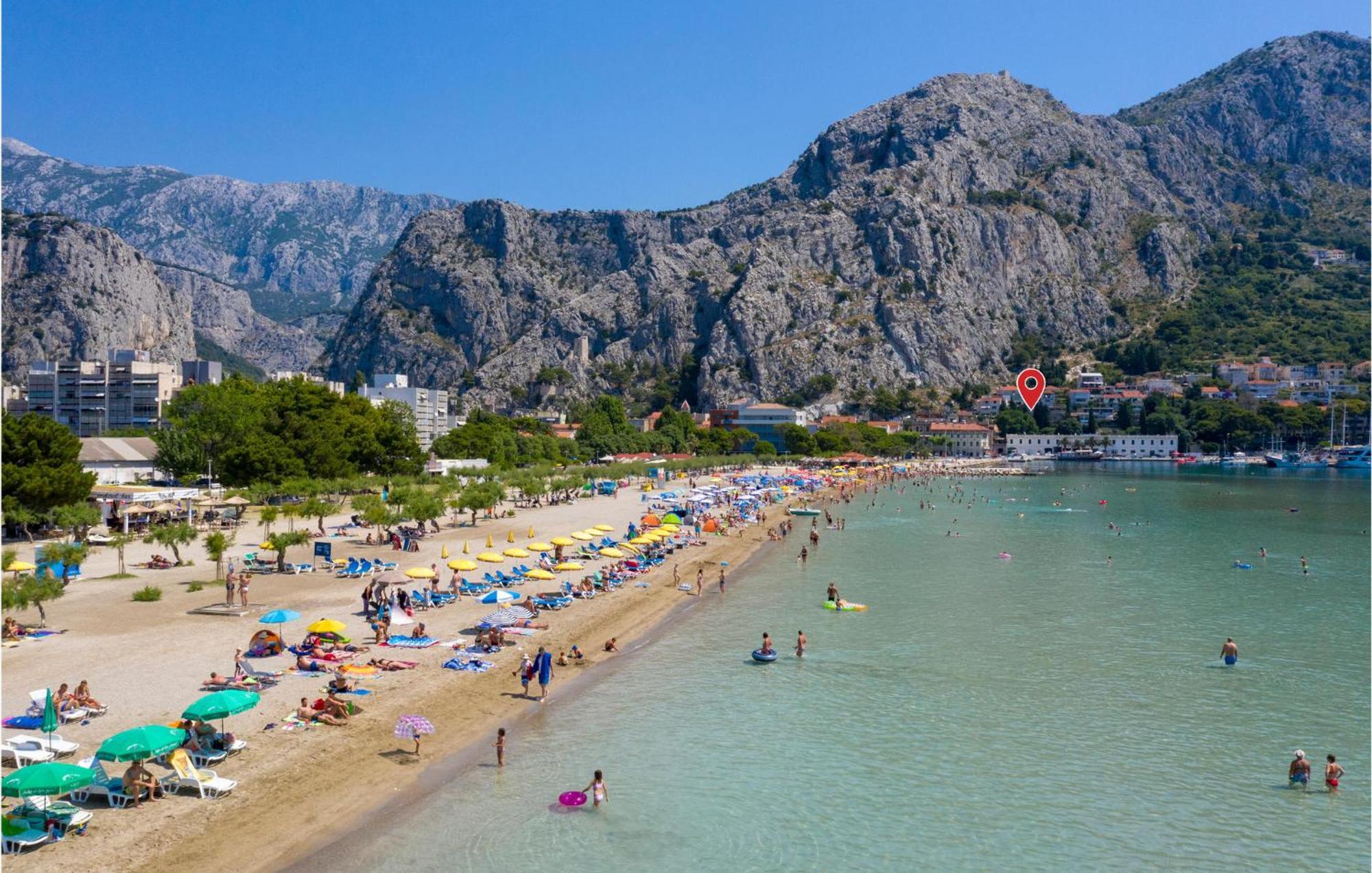 Gorgeous Apartment In Omis With Kitchen Eksteriør billede